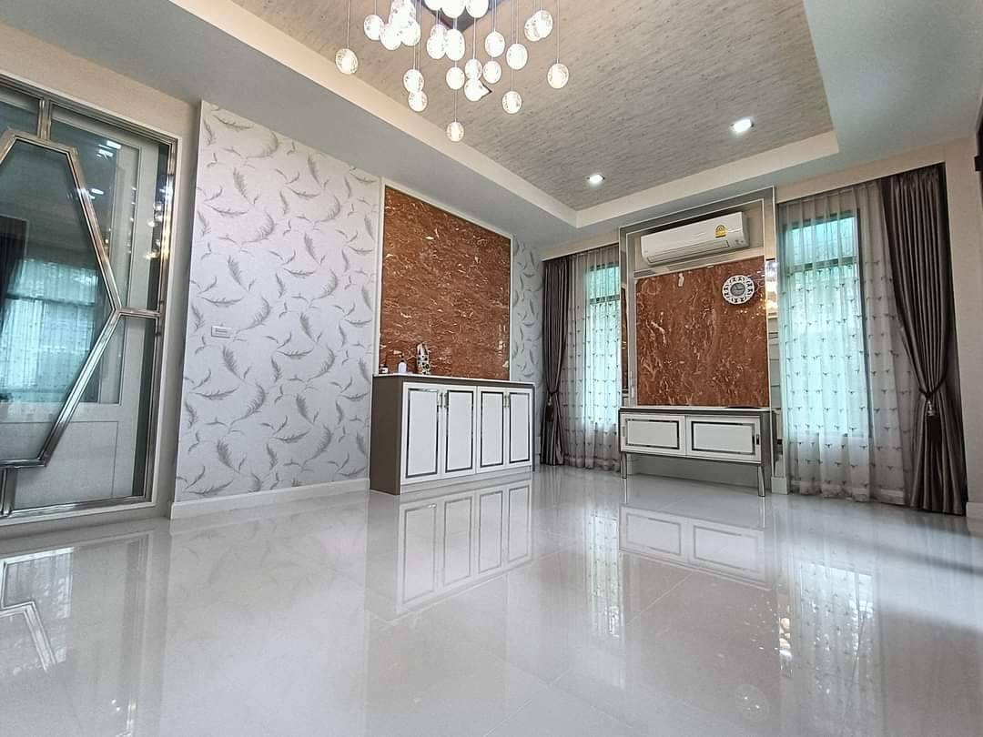 ประกาศฟรี! ซื้อ-ขาย-เช่า คอนโด บ้าน ทาวน์โฮม ที่ดิน และพื้นที่เชิงพาณิชย์ทั่วประเทศไทย ทุกทำเล ทุกงบประมาณ ไม่มีค่าใช้จ่าย ลงง่าย ขายไว เข้าถึงผู้ซื้อโดยตรง 3 315678pic2.jpg