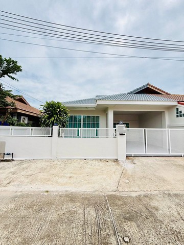 ประกาศฟรี! ซื้อ-ขาย-เช่า คอนโด บ้าน ทาวน์โฮม ที่ดิน และพื้นที่เชิงพาณิชย์ทั่วประเทศไทย ทุกทำเล ทุกงบประมาณ ไม่มีค่าใช้จ่าย ลงง่าย ขายไว เข้าถึงผู้ซื้อโดยตรง 2 297178pic1.jpg