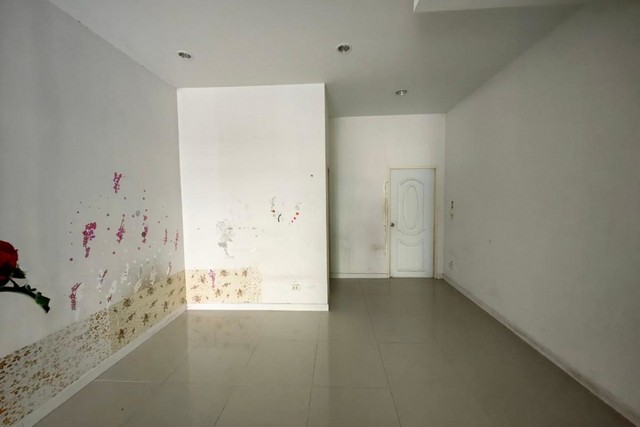 ประกาศฟรี! ซื้อ-ขาย-เช่า คอนโด บ้าน ทาวน์โฮม ที่ดิน และพื้นที่เชิงพาณิชย์ทั่วประเทศไทย ทุกทำเล ทุกงบประมาณ ไม่มีค่าใช้จ่าย ลงง่าย ขายไว เข้าถึงผู้ซื้อโดยตรง 4 253094pic3.jpg