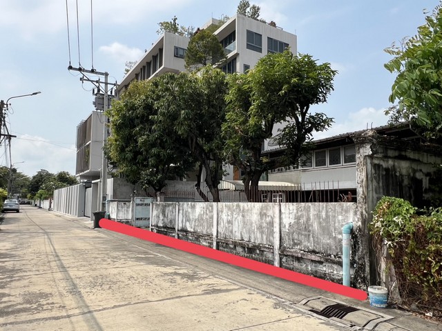 ประกาศฟรี! ซื้อ-ขาย-เช่า คอนโด บ้าน ทาวน์โฮม ที่ดิน และพื้นที่เชิงพาณิชย์ทั่วประเทศไทย ทุกทำเล ทุกงบประมาณ ไม่มีค่าใช้จ่าย ลงง่าย ขายไว เข้าถึงผู้ซื้อโดยตรง 3 254105pic2.jpg