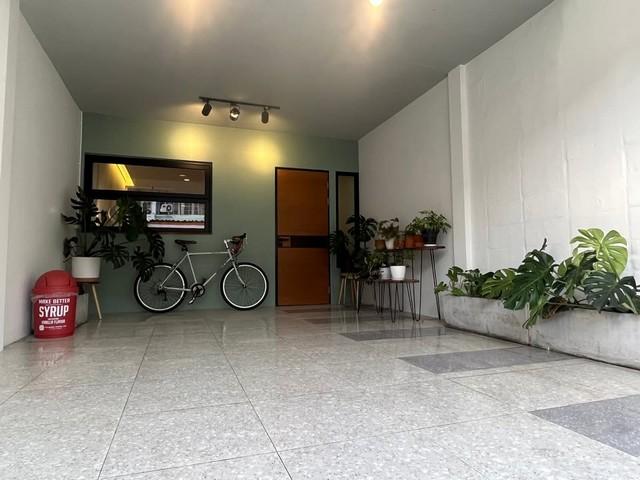 ประกาศฟรี! ซื้อ-ขาย-เช่า คอนโด บ้าน ทาวน์โฮม ที่ดิน และพื้นที่เชิงพาณิชย์ทั่วประเทศไทย ทุกทำเล ทุกงบประมาณ ไม่มีค่าใช้จ่าย ลงง่าย ขายไว เข้าถึงผู้ซื้อโดยตรง 3 514947pic2.jpg