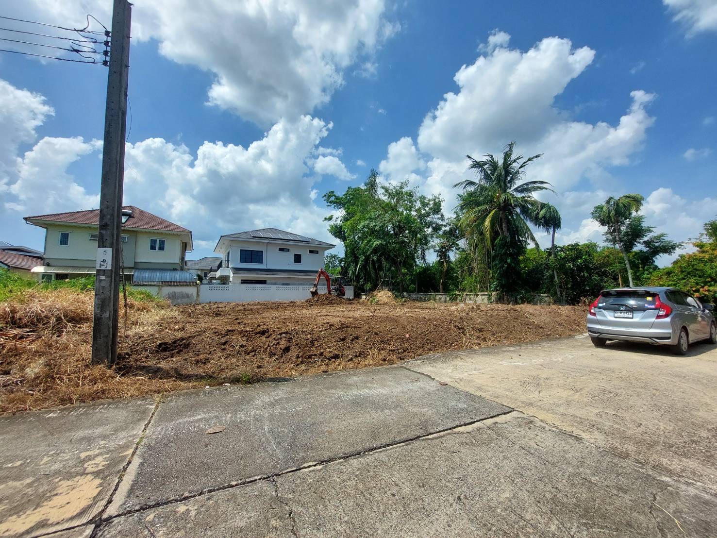 ประกาศฟรี! ซื้อ-ขาย-เช่า คอนโด บ้าน ทาวน์โฮม ที่ดิน และพื้นที่เชิงพาณิชย์ทั่วประเทศไทย ทุกทำเล ทุกงบประมาณ ไม่มีค่าใช้จ่าย ลงง่าย ขายไว เข้าถึงผู้ซื้อโดยตรง 4 315781pic3.jpg