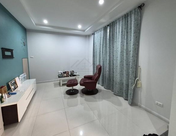 ประกาศฟรี! ซื้อ-ขาย-เช่า คอนโด บ้าน ทาวน์โฮม ที่ดิน และพื้นที่เชิงพาณิชย์ทั่วประเทศไทย ทุกทำเล ทุกงบประมาณ ไม่มีค่าใช้จ่าย ลงง่าย ขายไว เข้าถึงผู้ซื้อโดยตรง 3 294108pic2.jpg