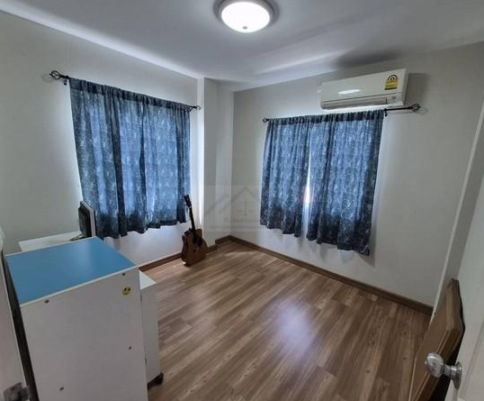 ประกาศฟรี! ซื้อ-ขาย-เช่า คอนโด บ้าน ทาวน์โฮม ที่ดิน และพื้นที่เชิงพาณิชย์ทั่วประเทศไทย ทุกทำเล ทุกงบประมาณ ไม่มีค่าใช้จ่าย ลงง่าย ขายไว เข้าถึงผู้ซื้อโดยตรง 5 294108pic4.jpg