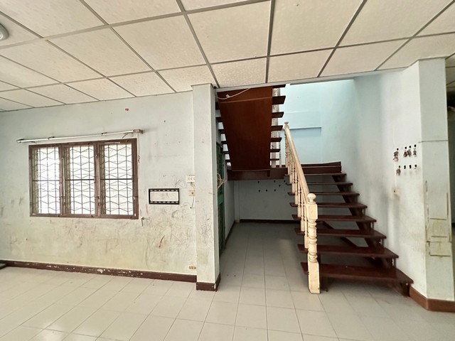 ประกาศฟรี! ซื้อ-ขาย-เช่า คอนโด บ้าน ทาวน์โฮม ที่ดิน และพื้นที่เชิงพาณิชย์ทั่วประเทศไทย ทุกทำเล ทุกงบประมาณ ไม่มีค่าใช้จ่าย ลงง่าย ขายไว เข้าถึงผู้ซื้อโดยตรง 4 254025pic3.jpg