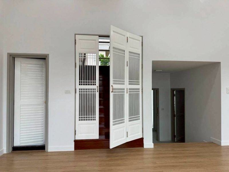 ประกาศฟรี! ซื้อ-ขาย-เช่า คอนโด บ้าน ทาวน์โฮม ที่ดิน และพื้นที่เชิงพาณิชย์ทั่วประเทศไทย ทุกทำเล ทุกงบประมาณ ไม่มีค่าใช้จ่าย ลงง่าย ขายไว เข้าถึงผู้ซื้อโดยตรง 4 315687pic3.jpg