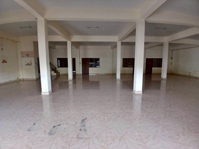 ประกาศฟรี! ซื้อ-ขาย-เช่า คอนโด บ้าน ทาวน์โฮม ที่ดิน และพื้นที่เชิงพาณิชย์ทั่วประเทศไทย ทุกทำเล ทุกงบประมาณ ไม่มีค่าใช้จ่าย ลงง่าย ขายไว เข้าถึงผู้ซื้อโดยตรง 5 253966pic4.jpg