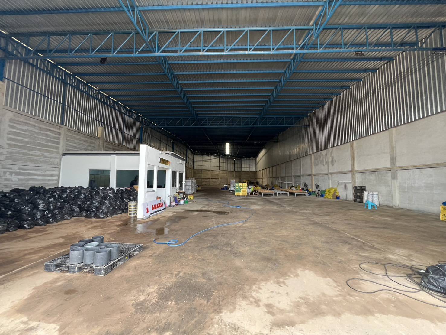 ประกาศฟรี! ซื้อ-ขาย-เช่า คอนโด บ้าน ทาวน์โฮม ที่ดิน และพื้นที่เชิงพาณิชย์ทั่วประเทศไทย ทุกทำเล ทุกงบประมาณ ไม่มีค่าใช้จ่าย ลงง่าย ขายไว เข้าถึงผู้ซื้อโดยตรง 4 254177pic3.jpg