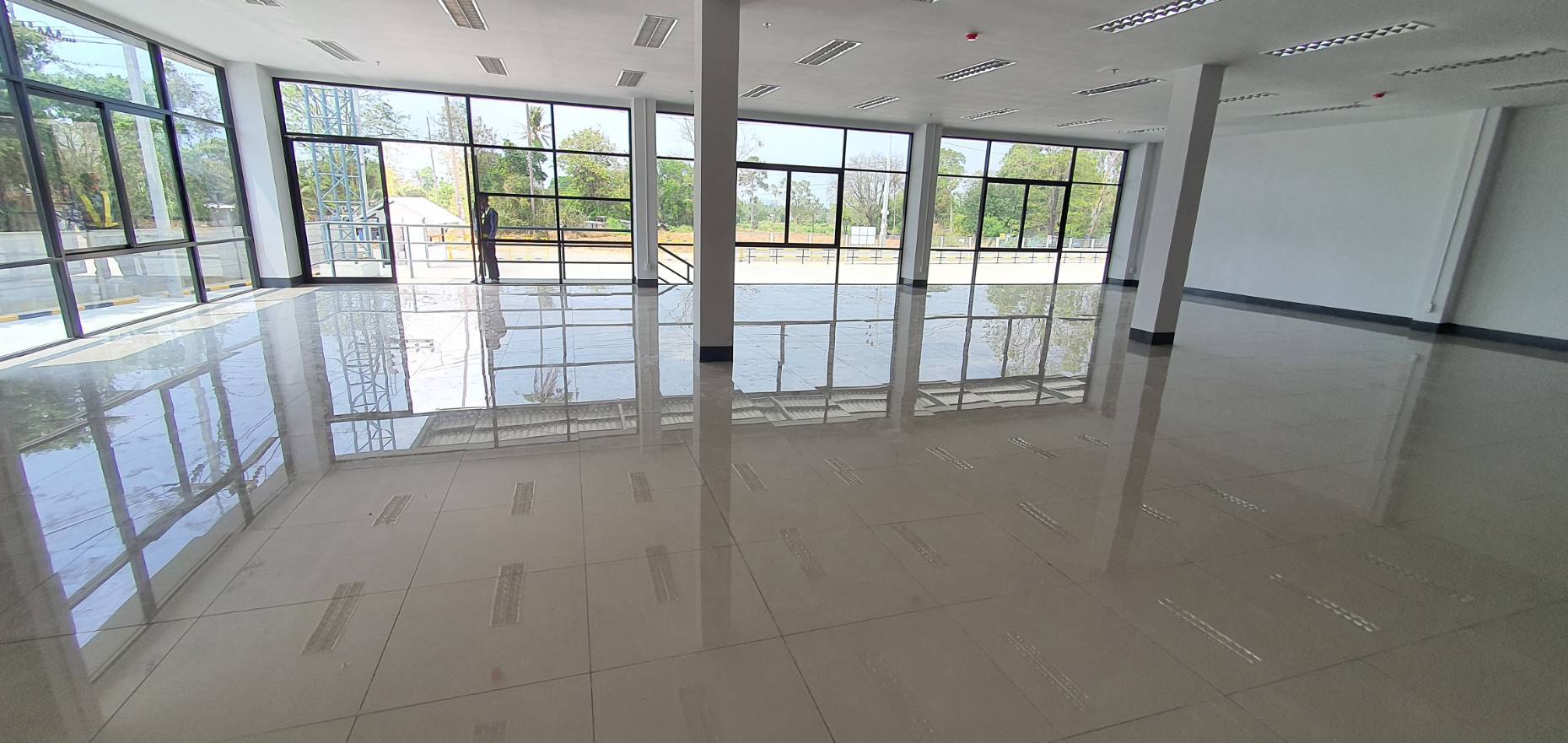 ประกาศฟรี! ซื้อ-ขาย-เช่า คอนโด บ้าน ทาวน์โฮม ที่ดิน และพื้นที่เชิงพาณิชย์ทั่วประเทศไทย ทุกทำเล ทุกงบประมาณ ไม่มีค่าใช้จ่าย ลงง่าย ขายไว เข้าถึงผู้ซื้อโดยตรง 5 254175pic4.jpg