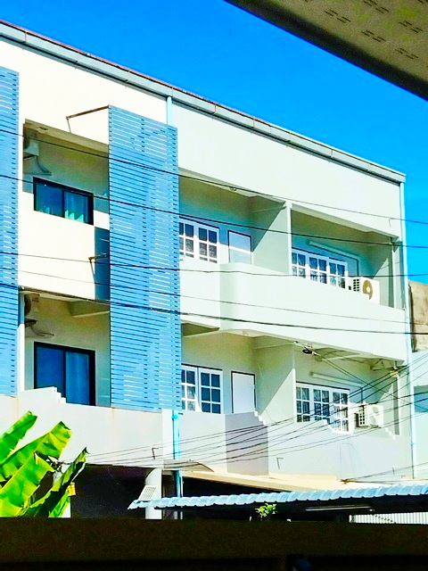 ประกาศฟรี! ซื้อ-ขาย-เช่า คอนโด บ้าน ทาวน์โฮม ที่ดิน และพื้นที่เชิงพาณิชย์ทั่วประเทศไทย ทุกทำเล ทุกงบประมาณ ไม่มีค่าใช้จ่าย ลงง่าย ขายไว เข้าถึงผู้ซื้อโดยตรง 5 254193pic4.jpg