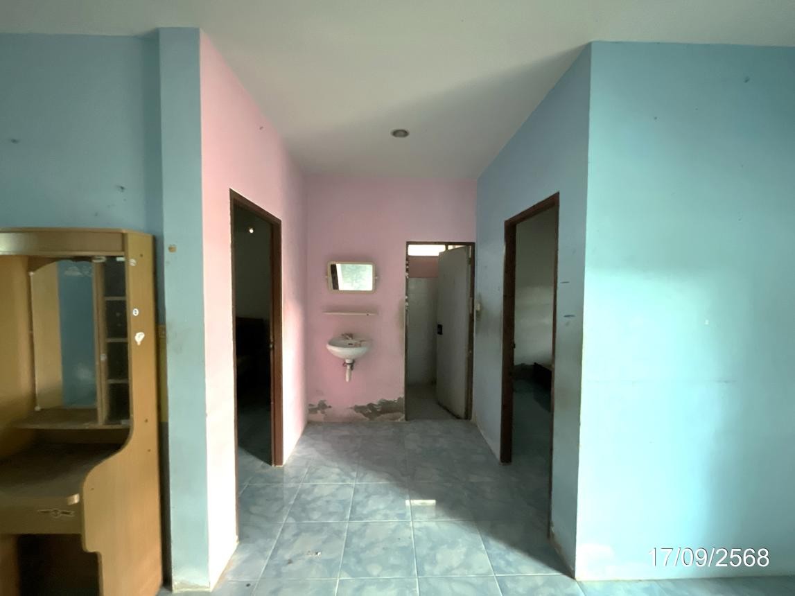 ประกาศฟรี! ซื้อ-ขาย-เช่า คอนโด บ้าน ทาวน์โฮม ที่ดิน และพื้นที่เชิงพาณิชย์ทั่วประเทศไทย ทุกทำเล ทุกงบประมาณ ไม่มีค่าใช้จ่าย ลงง่าย ขายไว เข้าถึงผู้ซื้อโดยตรง 5 254132pic4.jpg