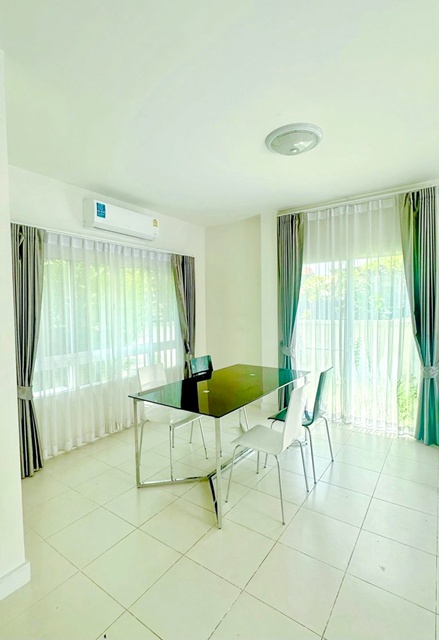 ประกาศฟรี! ซื้อ-ขาย-เช่า คอนโด บ้าน ทาวน์โฮม ที่ดิน และพื้นที่เชิงพาณิชย์ทั่วประเทศไทย ทุกทำเล ทุกงบประมาณ ไม่มีค่าใช้จ่าย ลงง่าย ขายไว เข้าถึงผู้ซื้อโดยตรง 5 254083pic4.jpg