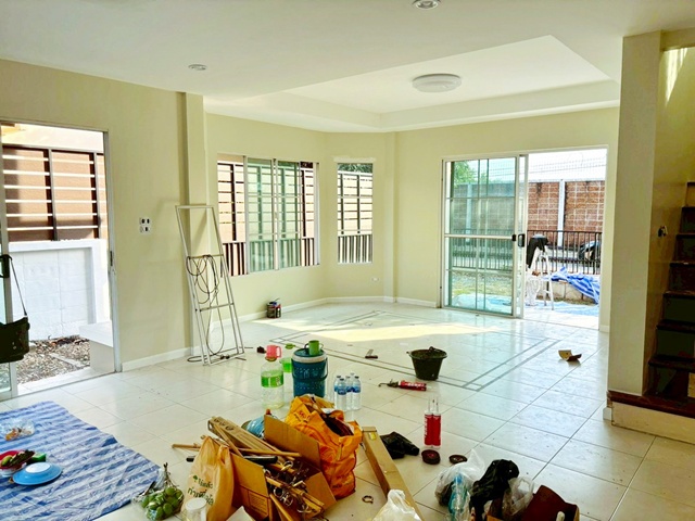 ประกาศฟรี! ซื้อ-ขาย-เช่า คอนโด บ้าน ทาวน์โฮม ที่ดิน และพื้นที่เชิงพาณิชย์ทั่วประเทศไทย ทุกทำเล ทุกงบประมาณ ไม่มีค่าใช้จ่าย ลงง่าย ขายไว เข้าถึงผู้ซื้อโดยตรง 4 254076pic3.jpg