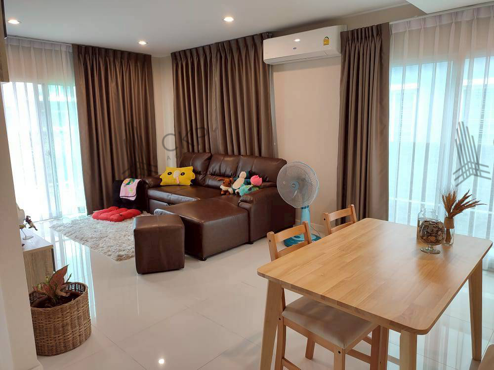 ประกาศฟรี! ซื้อ-ขาย-เช่า คอนโด บ้าน ทาวน์โฮม ที่ดิน และพื้นที่เชิงพาณิชย์ทั่วประเทศไทย ทุกทำเล ทุกงบประมาณ ไม่มีค่าใช้จ่าย ลงง่าย ขายไว เข้าถึงผู้ซื้อโดยตรง 4 294125pic3.jpg