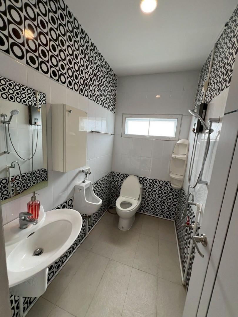 ประกาศฟรี! ซื้อ-ขาย-เช่า คอนโด บ้าน ทาวน์โฮม ที่ดิน และพื้นที่เชิงพาณิชย์ทั่วประเทศไทย ทุกทำเล ทุกงบประมาณ ไม่มีค่าใช้จ่าย ลงง่าย ขายไว เข้าถึงผู้ซื้อโดยตรง 4 515366pic3.jpg