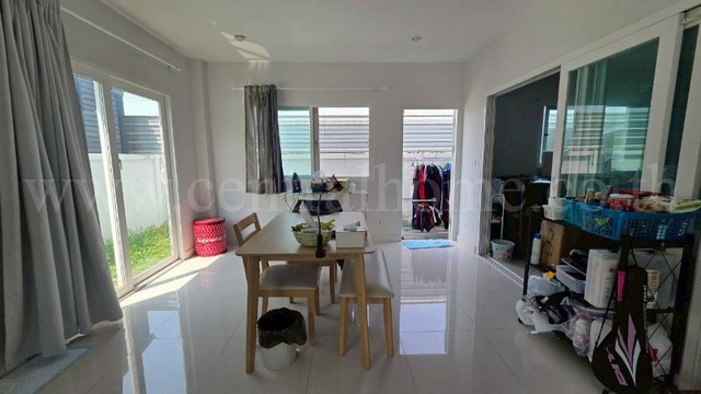 ประกาศฟรี! ซื้อ-ขาย-เช่า คอนโด บ้าน ทาวน์โฮม ที่ดิน และพื้นที่เชิงพาณิชย์ทั่วประเทศไทย ทุกทำเล ทุกงบประมาณ ไม่มีค่าใช้จ่าย ลงง่าย ขายไว เข้าถึงผู้ซื้อโดยตรง 5 294122pic4.jpg