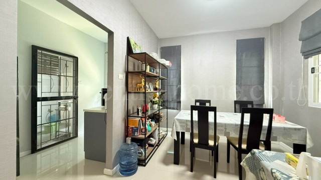 ประกาศฟรี! ซื้อ-ขาย-เช่า คอนโด บ้าน ทาวน์โฮม ที่ดิน และพื้นที่เชิงพาณิชย์ทั่วประเทศไทย ทุกทำเล ทุกงบประมาณ ไม่มีค่าใช้จ่าย ลงง่าย ขายไว เข้าถึงผู้ซื้อโดยตรง 5 294120pic4.jpg