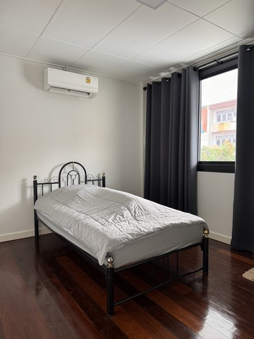 ประกาศฟรี! ซื้อ-ขาย-เช่า คอนโด บ้าน ทาวน์โฮม ที่ดิน และพื้นที่เชิงพาณิชย์ทั่วประเทศไทย ทุกทำเล ทุกงบประมาณ ไม่มีค่าใช้จ่าย ลงง่าย ขายไว เข้าถึงผู้ซื้อโดยตรง 5 515574pic4.jpg