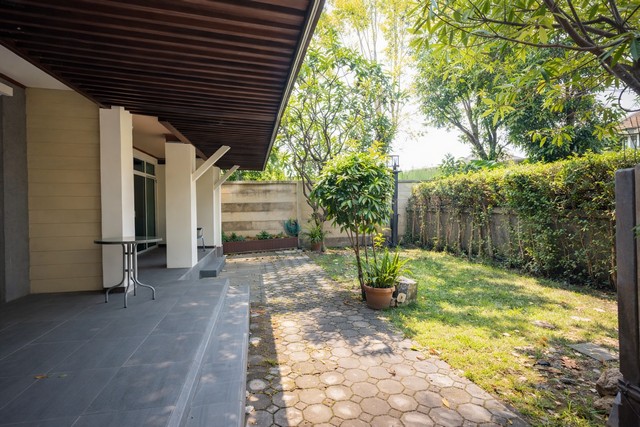 ประกาศฟรี! ซื้อ-ขาย-เช่า คอนโด บ้าน ทาวน์โฮม ที่ดิน และพื้นที่เชิงพาณิชย์ทั่วประเทศไทย ทุกทำเล ทุกงบประมาณ ไม่มีค่าใช้จ่าย ลงง่าย ขายไว เข้าถึงผู้ซื้อโดยตรง 5 254483pic4.jpg