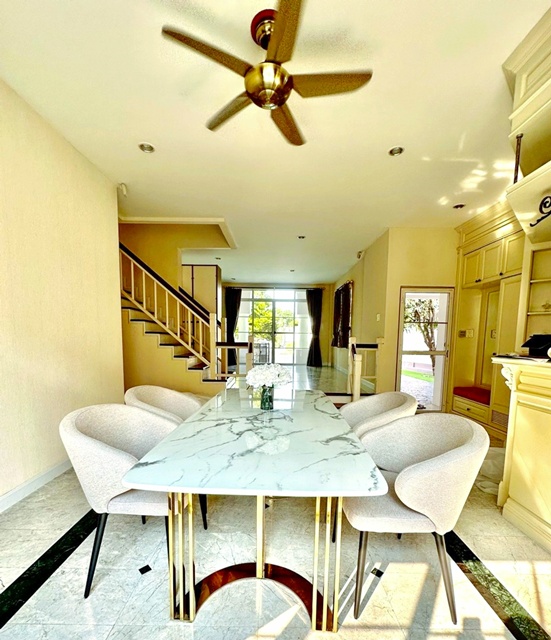 ประกาศฟรี! ซื้อ-ขาย-เช่า คอนโด บ้าน ทาวน์โฮม ที่ดิน และพื้นที่เชิงพาณิชย์ทั่วประเทศไทย ทุกทำเล ทุกงบประมาณ ไม่มีค่าใช้จ่าย ลงง่าย ขายไว เข้าถึงผู้ซื้อโดยตรง 4 254092pic3.jpg