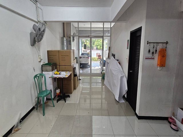 ประกาศฟรี! ซื้อ-ขาย-เช่า คอนโด บ้าน ทาวน์โฮม ที่ดิน และพื้นที่เชิงพาณิชย์ทั่วประเทศไทย ทุกทำเล ทุกงบประมาณ ไม่มีค่าใช้จ่าย ลงง่าย ขายไว เข้าถึงผู้ซื้อโดยตรง 5 515725pic4.jpg