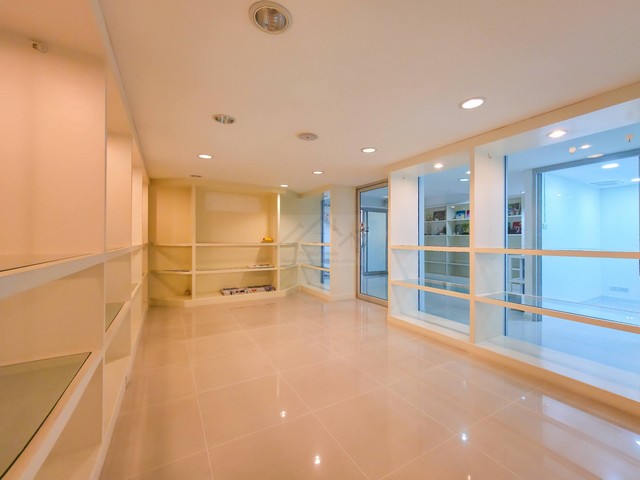 ประกาศฟรี! ซื้อ-ขาย-เช่า คอนโด บ้าน ทาวน์โฮม ที่ดิน และพื้นที่เชิงพาณิชย์ทั่วประเทศไทย ทุกทำเล ทุกงบประมาณ ไม่มีค่าใช้จ่าย ลงง่าย ขายไว เข้าถึงผู้ซื้อโดยตรง 4 513089pic3.jpg