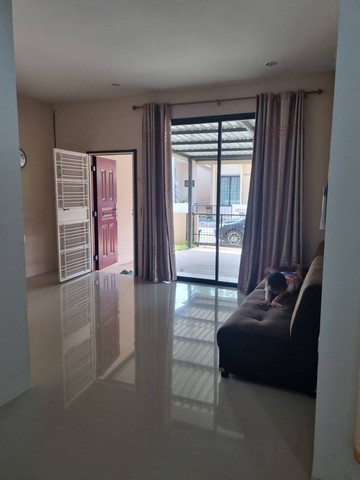 ประกาศฟรี! ซื้อ-ขาย-เช่า คอนโด บ้าน ทาวน์โฮม ที่ดิน และพื้นที่เชิงพาณิชย์ทั่วประเทศไทย ทุกทำเล ทุกงบประมาณ ไม่มีค่าใช้จ่าย ลงง่าย ขายไว เข้าถึงผู้ซื้อโดยตรง 5 254580pic4.jpg