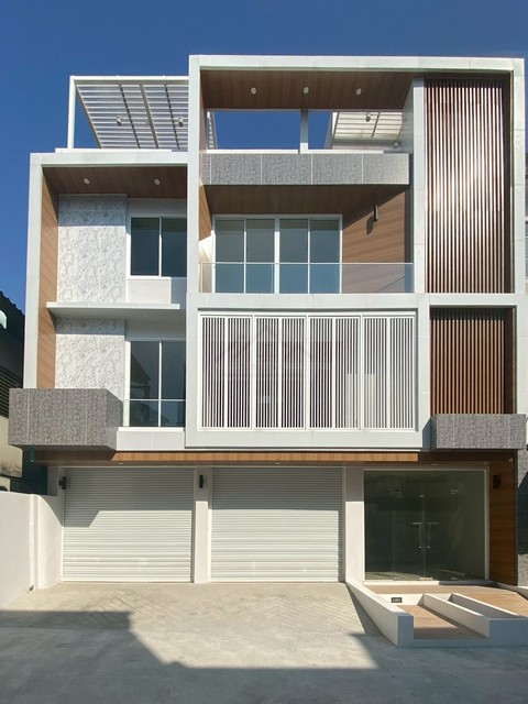 ประกาศฟรี! ซื้อ-ขาย-เช่า คอนโด บ้าน ทาวน์โฮม ที่ดิน และพื้นที่เชิงพาณิชย์ทั่วประเทศไทย ทุกทำเล ทุกงบประมาณ ไม่มีค่าใช้จ่าย ลงง่าย ขายไว เข้าถึงผู้ซื้อโดยตรง 2 513881pic1.jpg