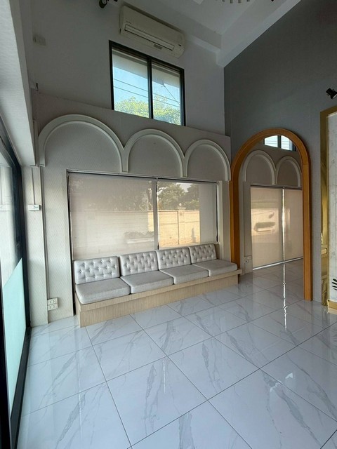 ประกาศฟรี! ซื้อ-ขาย-เช่า คอนโด บ้าน ทาวน์โฮม ที่ดิน และพื้นที่เชิงพาณิชย์ทั่วประเทศไทย ทุกทำเล ทุกงบประมาณ ไม่มีค่าใช้จ่าย ลงง่าย ขายไว เข้าถึงผู้ซื้อโดยตรง 5 515842pic4.jpg