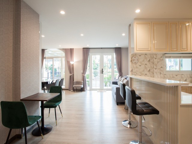 ประกาศฟรี! ซื้อ-ขาย-เช่า คอนโด บ้าน ทาวน์โฮม ที่ดิน และพื้นที่เชิงพาณิชย์ทั่วประเทศไทย ทุกทำเล ทุกงบประมาณ ไม่มีค่าใช้จ่าย ลงง่าย ขายไว เข้าถึงผู้ซื้อโดยตรง 5 515809pic4.jpg