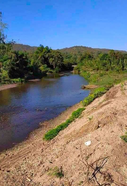 ประกาศฟรี! ซื้อ-ขาย-เช่า คอนโด บ้าน ทาวน์โฮม ที่ดิน และพื้นที่เชิงพาณิชย์ทั่วประเทศไทย ทุกทำเล ทุกงบประมาณ ไม่มีค่าใช้จ่าย ลงง่าย ขายไว เข้าถึงผู้ซื้อโดยตรง 4 315252pic4.jpg