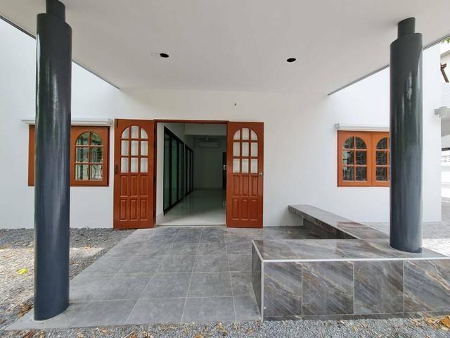 ประกาศฟรี! ซื้อ-ขาย-เช่า คอนโด บ้าน ทาวน์โฮม ที่ดิน และพื้นที่เชิงพาณิชย์ทั่วประเทศไทย ทุกทำเล ทุกงบประมาณ ไม่มีค่าใช้จ่าย ลงง่าย ขายไว เข้าถึงผู้ซื้อโดยตรง 4 511404pic3.jpg