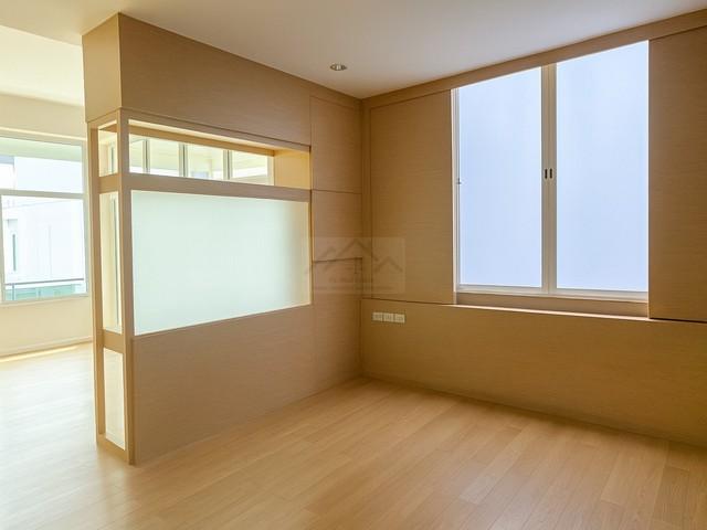 ประกาศฟรี! ซื้อ-ขาย-เช่า คอนโด บ้าน ทาวน์โฮม ที่ดิน และพื้นที่เชิงพาณิชย์ทั่วประเทศไทย ทุกทำเล ทุกงบประมาณ ไม่มีค่าใช้จ่าย ลงง่าย ขายไว เข้าถึงผู้ซื้อโดยตรง 5 515186pic4.jpg