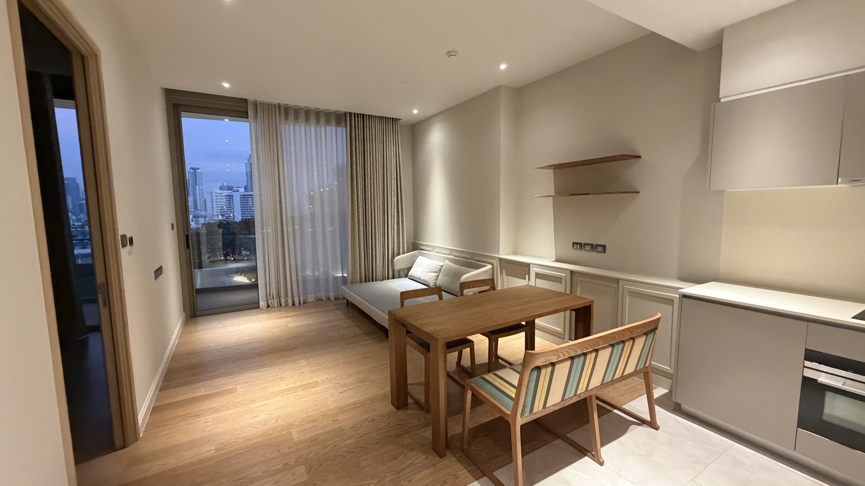 ประกาศฟรี! ซื้อ-ขาย-เช่า คอนโด บ้าน ทาวน์โฮม ที่ดิน และพื้นที่เชิงพาณิชย์ทั่วประเทศไทย ทุกทำเล ทุกงบประมาณ ไม่มีค่าใช้จ่าย ลงง่าย ขายไว เข้าถึงผู้ซื้อโดยตรง 2 316062pic1.jpg