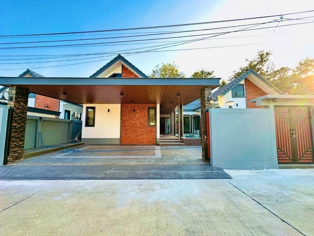 ประกาศฟรี! ซื้อ-ขาย-เช่า คอนโด บ้าน ทาวน์โฮม ที่ดิน และพื้นที่เชิงพาณิชย์ทั่วประเทศไทย ทุกทำเล ทุกงบประมาณ ไม่มีค่าใช้จ่าย ลงง่าย ขายไว เข้าถึงผู้ซื้อโดยตรง 2 254619pic1.jpg