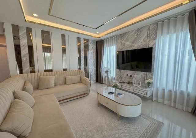 ประกาศฟรี! ซื้อ-ขาย-เช่า คอนโด บ้าน ทาวน์โฮม ที่ดิน และพื้นที่เชิงพาณิชย์ทั่วประเทศไทย ทุกทำเล ทุกงบประมาณ ไม่มีค่าใช้จ่าย ลงง่าย ขายไว เข้าถึงผู้ซื้อโดยตรง 5 254618pic4.jpg