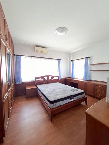 ประกาศฟรี! ซื้อ-ขาย-เช่า คอนโด บ้าน ทาวน์โฮม ที่ดิน และพื้นที่เชิงพาณิชย์ทั่วประเทศไทย ทุกทำเล ทุกงบประมาณ ไม่มีค่าใช้จ่าย ลงง่าย ขายไว เข้าถึงผู้ซื้อโดยตรง 5 255317pic4.jpg