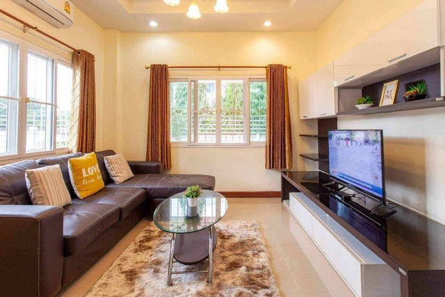 ประกาศฟรี! ซื้อ-ขาย-เช่า คอนโด บ้าน ทาวน์โฮม ที่ดิน และพื้นที่เชิงพาณิชย์ทั่วประเทศไทย ทุกทำเล ทุกงบประมาณ ไม่มีค่าใช้จ่าย ลงง่าย ขายไว เข้าถึงผู้ซื้อโดยตรง 3 255315pic2.jpg