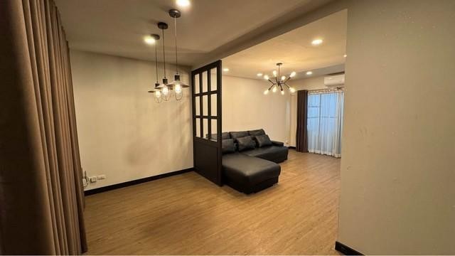 ประกาศฟรี! ซื้อ-ขาย-เช่า คอนโด บ้าน ทาวน์โฮม ที่ดิน และพื้นที่เชิงพาณิชย์ทั่วประเทศไทย ทุกทำเล ทุกงบประมาณ ไม่มีค่าใช้จ่าย ลงง่าย ขายไว เข้าถึงผู้ซื้อโดยตรง 3 514039pic2.jpg