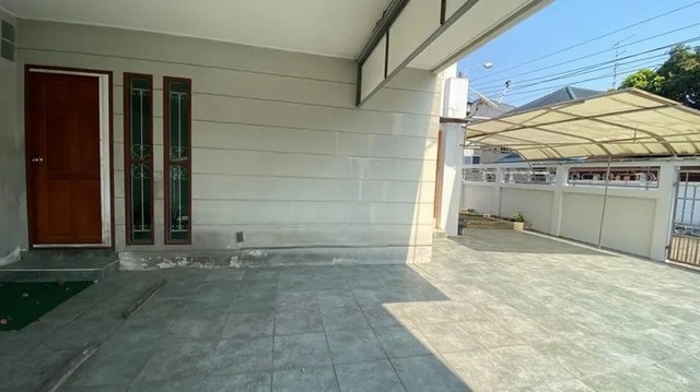 ประกาศฟรี! ซื้อ-ขาย-เช่า คอนโด บ้าน ทาวน์โฮม ที่ดิน และพื้นที่เชิงพาณิชย์ทั่วประเทศไทย ทุกทำเล ทุกงบประมาณ ไม่มีค่าใช้จ่าย ลงง่าย ขายไว เข้าถึงผู้ซื้อโดยตรง 5 254615pic4.jpg