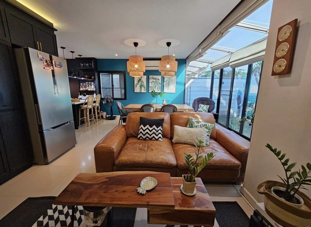 ประกาศฟรี! ซื้อ-ขาย-เช่า คอนโด บ้าน ทาวน์โฮม ที่ดิน และพื้นที่เชิงพาณิชย์ทั่วประเทศไทย ทุกทำเล ทุกงบประมาณ ไม่มีค่าใช้จ่าย ลงง่าย ขายไว เข้าถึงผู้ซื้อโดยตรง 4 254614pic3.jpg