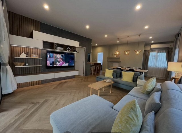 ประกาศฟรี! ซื้อ-ขาย-เช่า คอนโด บ้าน ทาวน์โฮม ที่ดิน และพื้นที่เชิงพาณิชย์ทั่วประเทศไทย ทุกทำเล ทุกงบประมาณ ไม่มีค่าใช้จ่าย ลงง่าย ขายไว เข้าถึงผู้ซื้อโดยตรง 3 254612pic2.jpg