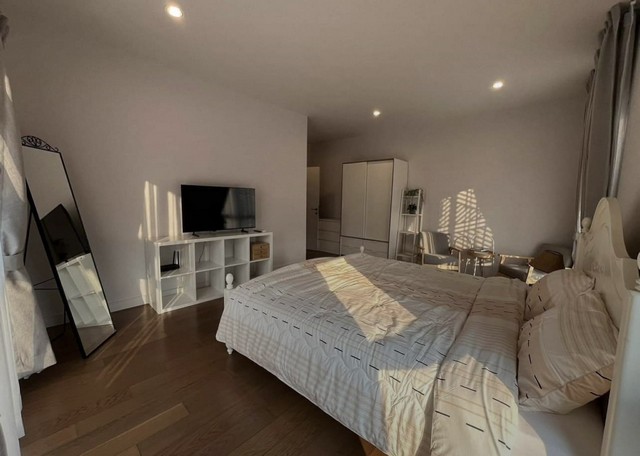 ประกาศฟรี! ซื้อ-ขาย-เช่า คอนโด บ้าน ทาวน์โฮม ที่ดิน และพื้นที่เชิงพาณิชย์ทั่วประเทศไทย ทุกทำเล ทุกงบประมาณ ไม่มีค่าใช้จ่าย ลงง่าย ขายไว เข้าถึงผู้ซื้อโดยตรง 5 254612pic4.jpg