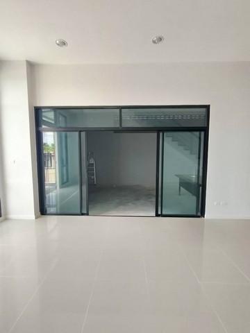 ประกาศฟรี! ซื้อ-ขาย-เช่า คอนโด บ้าน ทาวน์โฮม ที่ดิน และพื้นที่เชิงพาณิชย์ทั่วประเทศไทย ทุกทำเล ทุกงบประมาณ ไม่มีค่าใช้จ่าย ลงง่าย ขายไว เข้าถึงผู้ซื้อโดยตรง 5 515321pic4.jpg