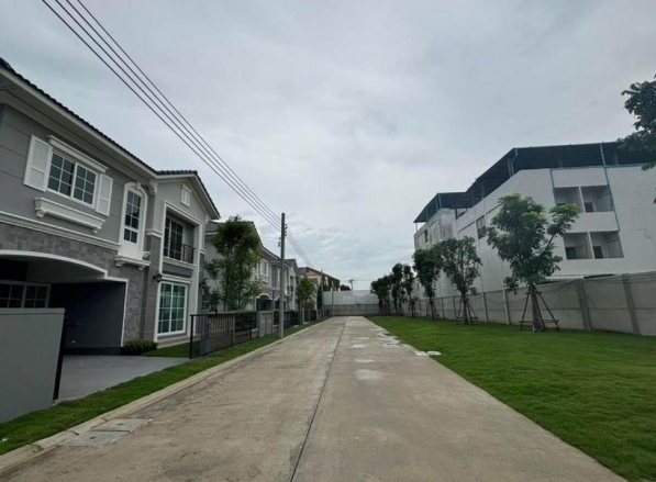 ประกาศฟรี! ซื้อ-ขาย-เช่า คอนโด บ้าน ทาวน์โฮม ที่ดิน และพื้นที่เชิงพาณิชย์ทั่วประเทศไทย ทุกทำเล ทุกงบประมาณ ไม่มีค่าใช้จ่าย ลงง่าย ขายไว เข้าถึงผู้ซื้อโดยตรง 3 273632pic2.jpg