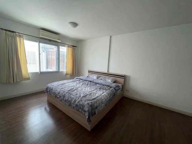 ประกาศฟรี! ซื้อ-ขาย-เช่า คอนโด บ้าน ทาวน์โฮม ที่ดิน และพื้นที่เชิงพาณิชย์ทั่วประเทศไทย ทุกทำเล ทุกงบประมาณ ไม่มีค่าใช้จ่าย ลงง่าย ขายไว เข้าถึงผู้ซื้อโดยตรง 5 515989pic4.jpg