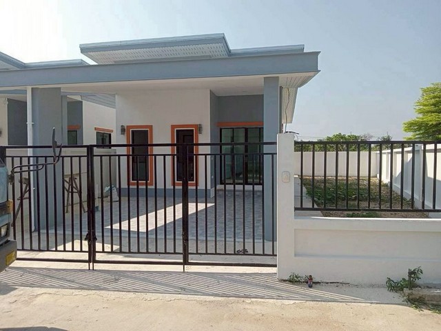 ประกาศฟรี! ซื้อ-ขาย-เช่า คอนโด บ้าน ทาวน์โฮม ที่ดิน และพื้นที่เชิงพาณิชย์ทั่วประเทศไทย ทุกทำเล ทุกงบประมาณ ไม่มีค่าใช้จ่าย ลงง่าย ขายไว เข้าถึงผู้ซื้อโดยตรง 5 255349pic4.jpg