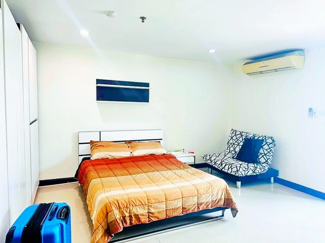 ประกาศฟรี! ซื้อ-ขาย-เช่า คอนโด บ้าน ทาวน์โฮม ที่ดิน และพื้นที่เชิงพาณิชย์ทั่วประเทศไทย ทุกทำเล ทุกงบประมาณ ไม่มีค่าใช้จ่าย ลงง่าย ขายไว เข้าถึงผู้ซื้อโดยตรง 2 316075pic1.jpg