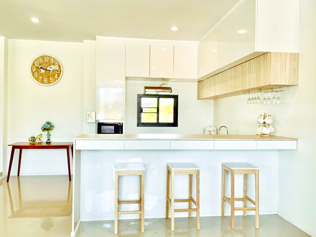 ประกาศฟรี! ซื้อ-ขาย-เช่า คอนโด บ้าน ทาวน์โฮม ที่ดิน และพื้นที่เชิงพาณิชย์ทั่วประเทศไทย ทุกทำเล ทุกงบประมาณ ไม่มีค่าใช้จ่าย ลงง่าย ขายไว เข้าถึงผู้ซื้อโดยตรง 4 316071pic3.jpg