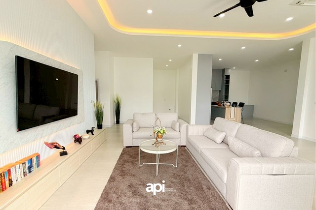 ประกาศฟรี! ซื้อ-ขาย-เช่า คอนโด บ้าน ทาวน์โฮม ที่ดิน และพื้นที่เชิงพาณิชย์ทั่วประเทศไทย ทุกทำเล ทุกงบประมาณ ไม่มีค่าใช้จ่าย ลงง่าย ขายไว เข้าถึงผู้ซื้อโดยตรง 4 255405pic3.jpg